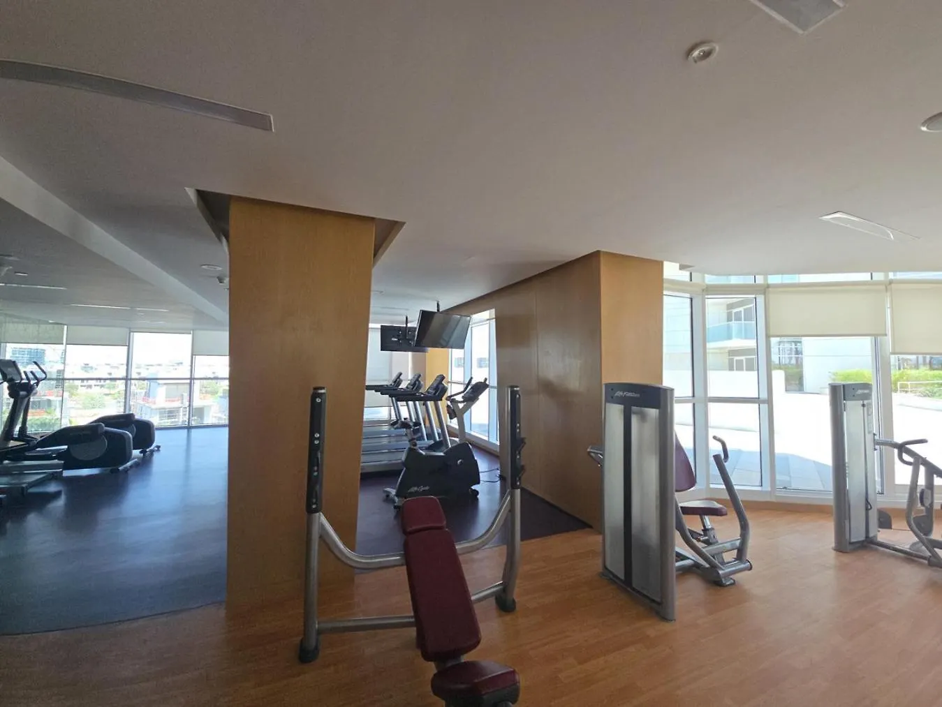 Easygo- Stylish Stu In Damac Hills Artesiad Apartment Dubai United Arab Emirates
